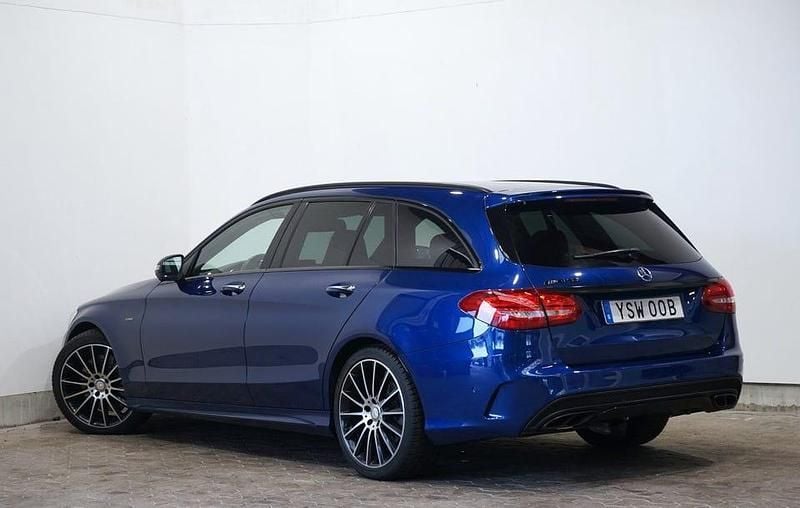 Begagnad Mercedes C450 AMG AMG 367 HK (269 kW) 2016 Blå Kombi