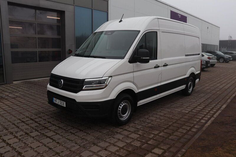 Vit (candyvit) Ny 2025 VW Crafter Van | 729 950 kr (Marknadspris) - Bild 1/4