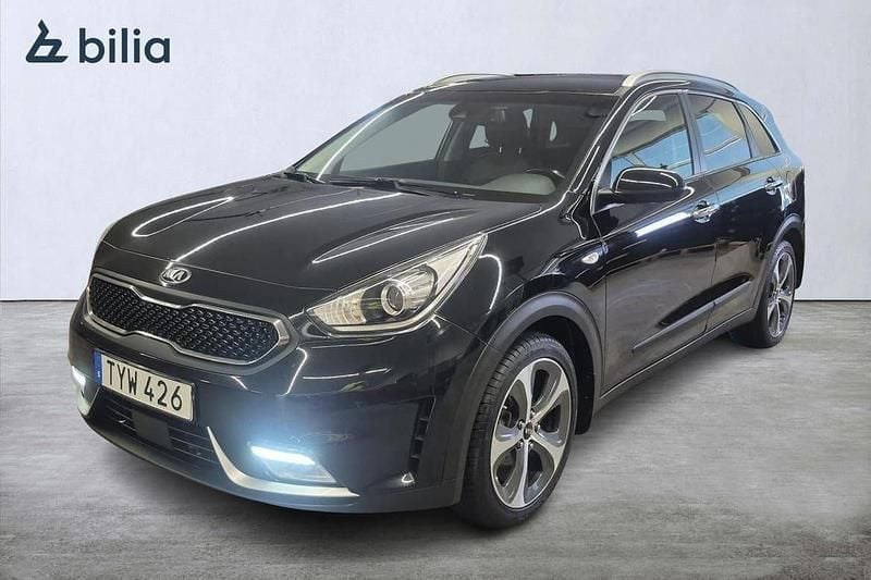 Svart Begagnad 2017 Kia Niro SUV | 149 000 kr (Marknadspris) - Bild 1/4