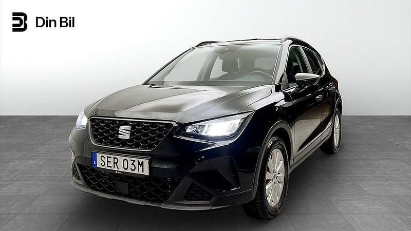 Svart Begagnad 2023 Seat Arona Style SUV | 192 900 kr (Marknadspris) - Bild 1/4