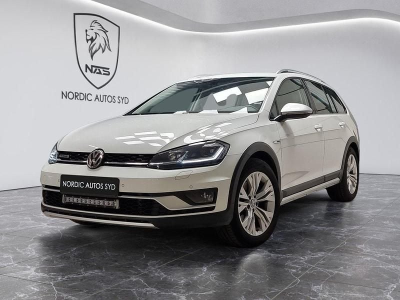 Vit Begagnad 2019 VW Golf Alltrack Kombi | 169 900 kr (Marknadspris) - Bild 1/4