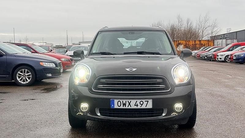 Begagnad Mini Cooper Countryman 123 HK (90 kW) 2015 Grå SUV