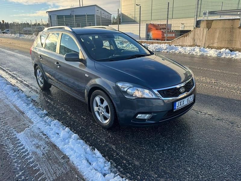 Begagnad 2010 Kia Ceed Sportswagon Kombi | 33 000 kr (Superpris) - Bild 1/4