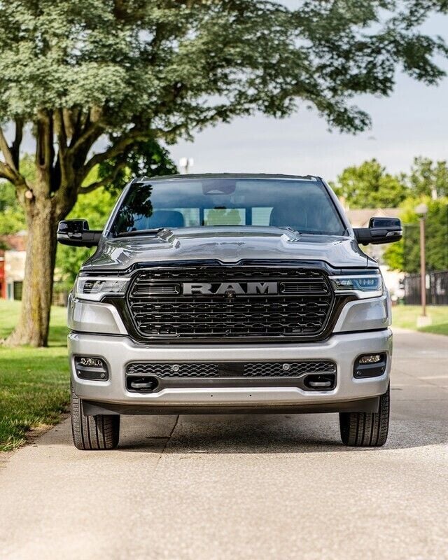 Ny 2025 RAM 1500 Pickup | 1 065 900 kr - Bild 1/4