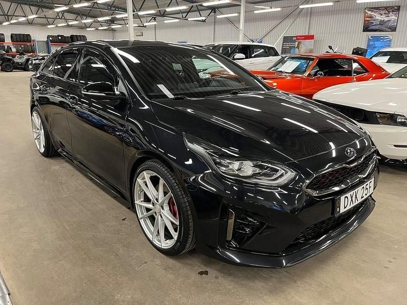 Begagnad Kia ProCeed GT-Line 204 HK (150 kW) 2019 Svart Kombi