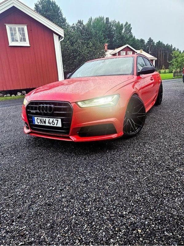 Begagnad Audi A6 Comfort 190 HK (139 kW) 2017 Röd Kombi