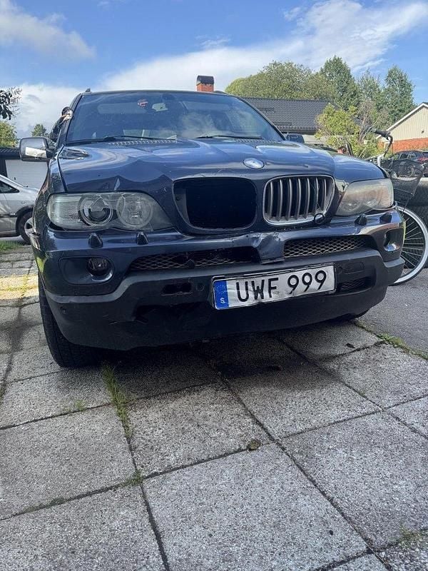 Begagnad 2004 BMW X5 SUV | 20 000 kr - Bild 1/4