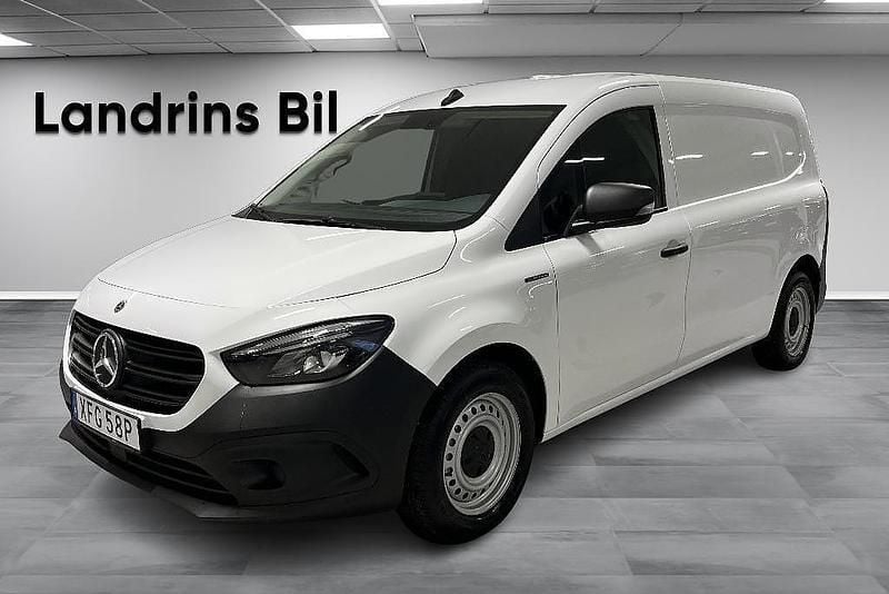 Arktisk vit Begagnad 2023 Mercedes eCitan Van | 312 375 kr (Superpris) - Bild 1/4