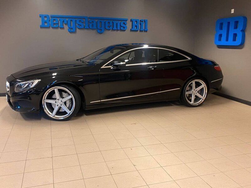 Svart Begagnad 2015 Mercedes S500 Sedan | 649 900 kr - Bild 1/4
