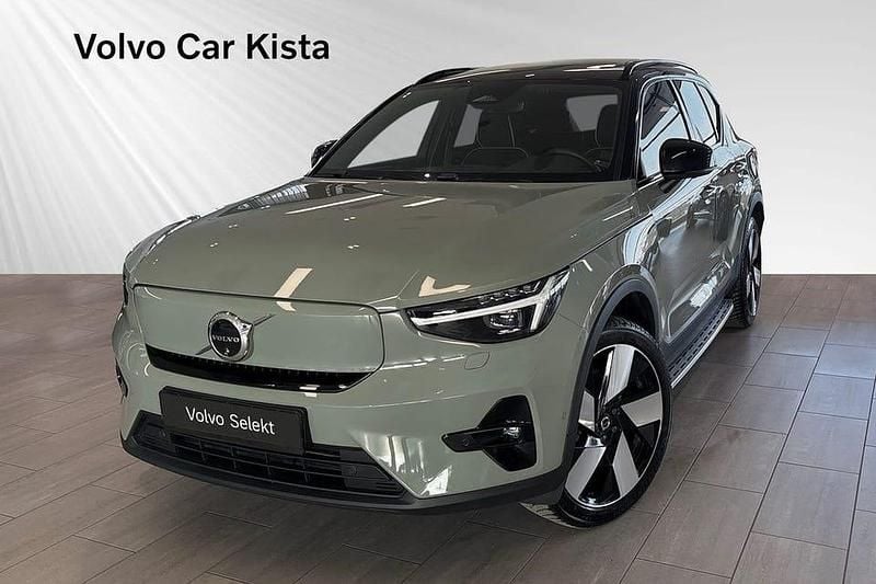 Begagnad Volvo XC40 Ultimate 303 kW (413 HK) 2024 Grön SUV