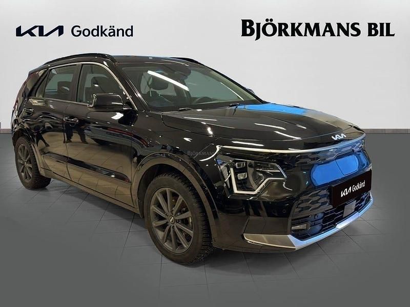 Begagnad Kia e-Niro 150 kW (204 HK) 2022 Svart SUV