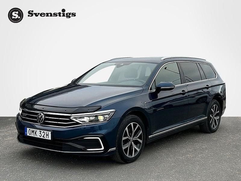 Begagnad VW Passat GTE 156 HK (114 kW) 2020 Blå Kombi
