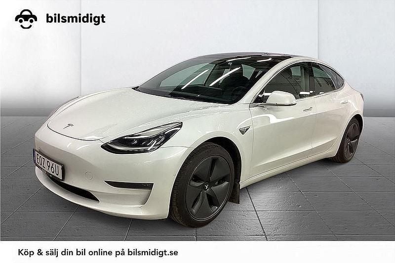 Vit Begagnad 2019 Tesla Model 3 Long Range AWD Sedan | 254 800 kr (Lite dyr) - Bild 1/3