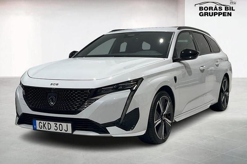 Vit Begagnad 2024 Peugeot 308 SW GT Kombi | 239 000 kr - Bild 1/4