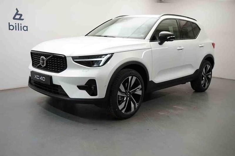 Vit Ny 2025 Volvo XC40 SUV | 494 900 kr - Bild 1/1