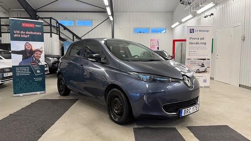 Begagnad Renault Zoe 67 kW (92 HK) 2018 Grå Halvkombi
