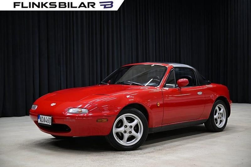 Begagnad Mazda MX5 116 HK (85 kW) 1991 Röd Cab