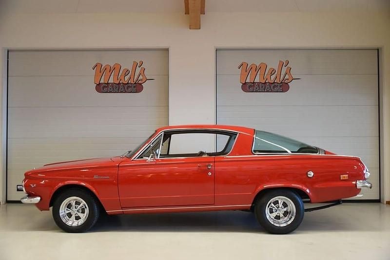 Röd Begagnad 1965 Plymouth Barracuda Sportkupé | 159 000 kr - Bild 1/4