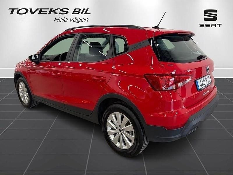 Begagnad Seat Arona Style 110 HK (80 kW) 2023 Pure red SUV