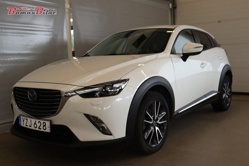 Vit Begagnad 2018 Mazda CX-3 SUV | 139 900 kr (Marknadspris) - Bild 1/4