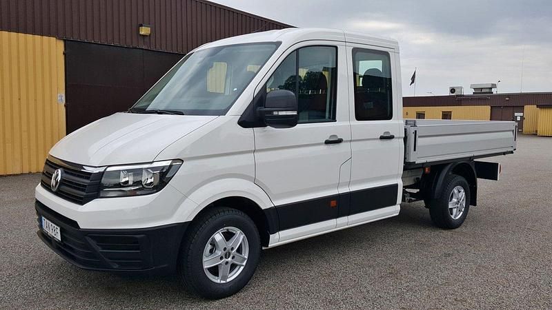 Vit (candy vit) Begagnad 2023 VW Crafter Van | 699 000 kr - Bild 1/4