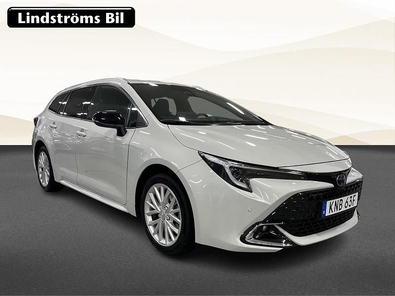 Begagnad Toyota Corolla Style 141 HK (103 kW) 2025 Grå Kombi