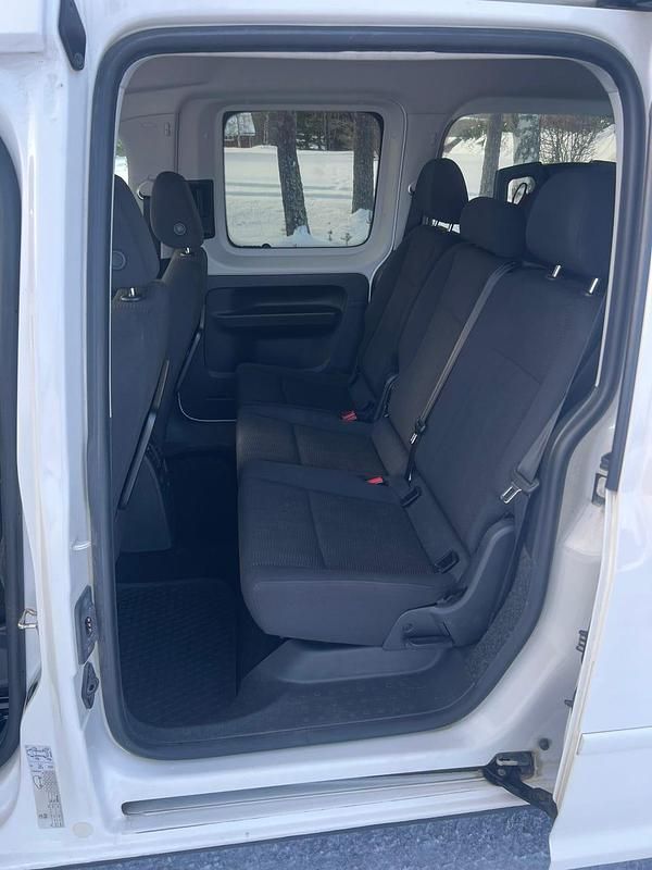 Begagnad VW Caddy Maxi Life Life 150 HK (110 kW) 2018 Minibuss