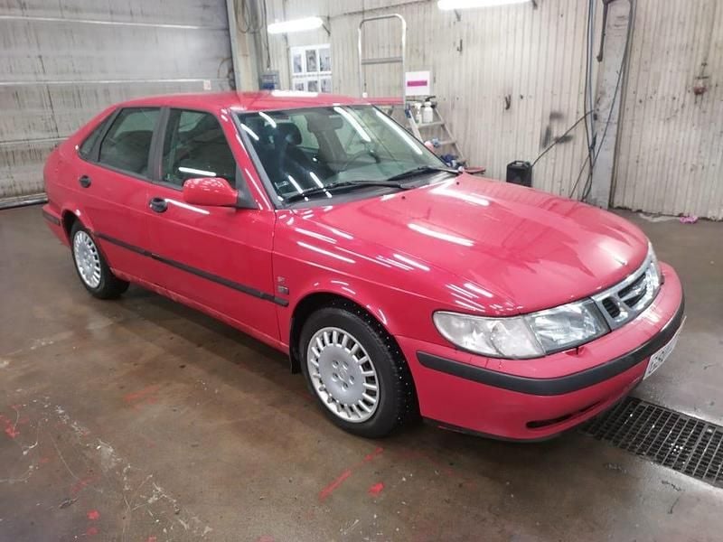 Begagnad Saab 9-3 185 HK (136 kW) 1999