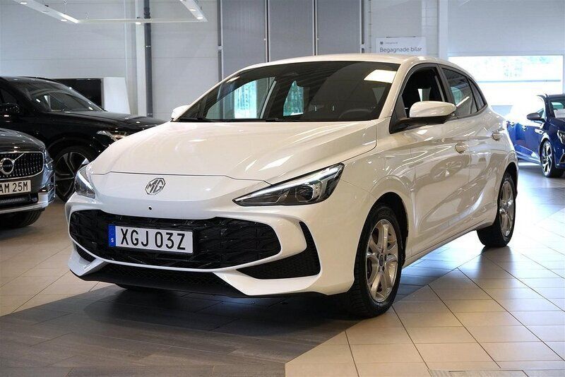 Vit Begagnad 2024 MG MG3 Halvkombi | 229 800 kr - Bild 1/4