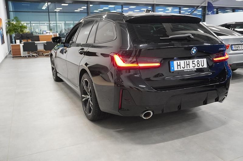 Begagnad BMW 330e M Sport 184 HK (135 kW) 2025 Svart Kombi