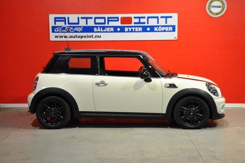 Begagnad Mini Cooper 112 HK (82 kW) 2012 Vit Halvkombi