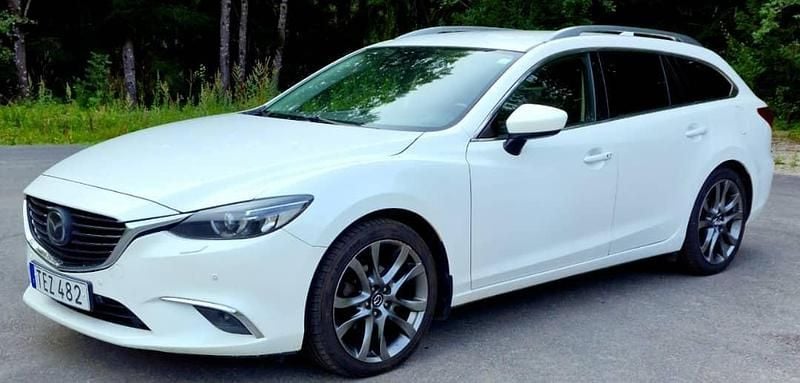 Vit Begagnad 2015 Mazda 6 Inclusive Kombi | 92 000 kr (Bra pris) - Bild 1/4