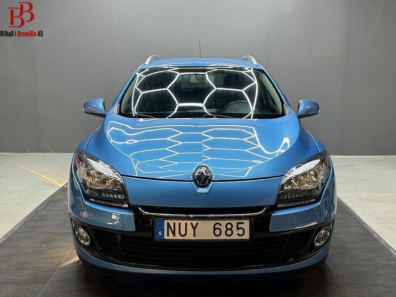 Blå Begagnad 2013 Renault Mégane III | 44 900 kr (Marknadspris) - Bild 1/4