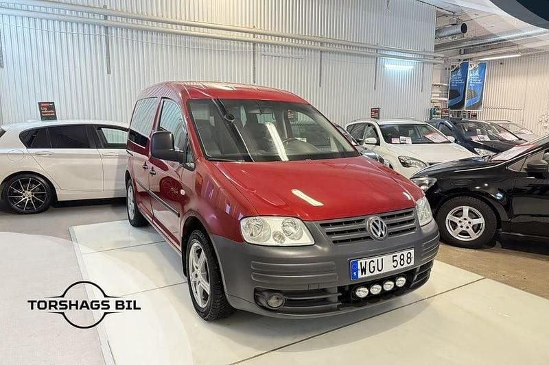 Begagnad VW Caddy Life 102 HK (75 kW) 2005 Röd Minibuss