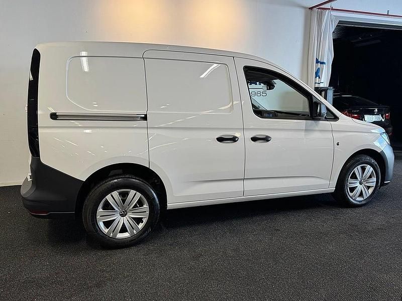 Begagnad VW Caddy 114 HK (83 kW) 2021 Vit Minibuss