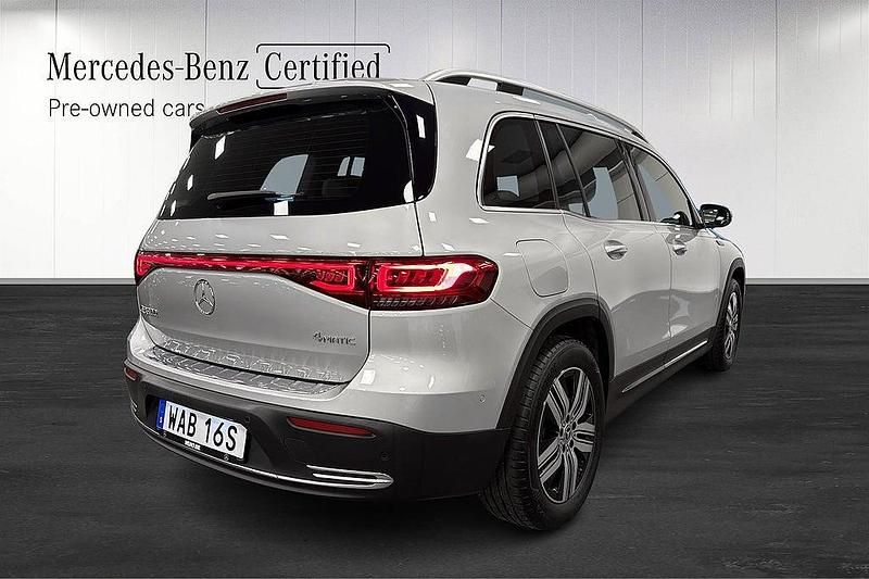 Begagnad Mercedes EQB300 Progressive 167 kW (228 HK) 2022 Silver SUV