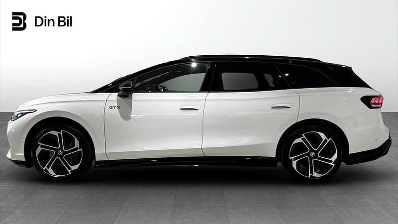 Begagnad VW ID.7 GTX 250 kW (340 HK) 2024 Vit Kombi