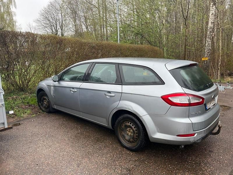 Begagnad 2011 Ford Mondeo Kombi | 9 500 kr - Bild 1/4