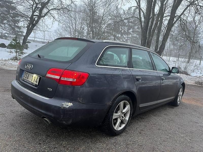 Begagnad Audi A6 170 HK (125 kW) 2011 Kombi