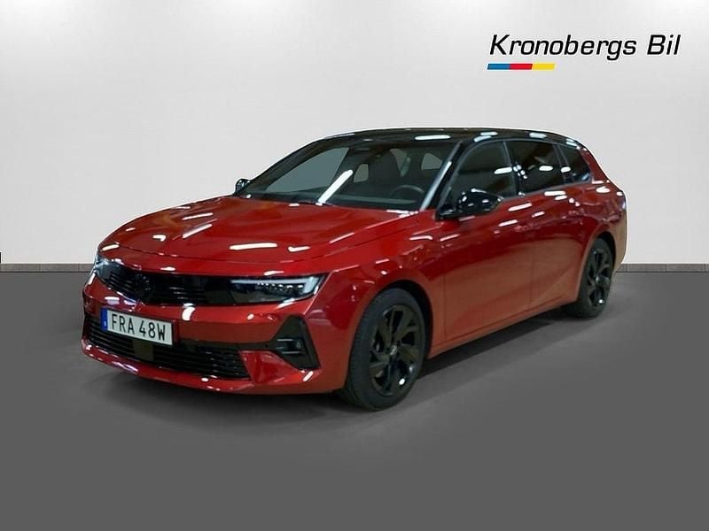 Röd Begagnad 2024 Opel Astra Kombi | 259 500 kr (Marknadspris) - Bild 1/4