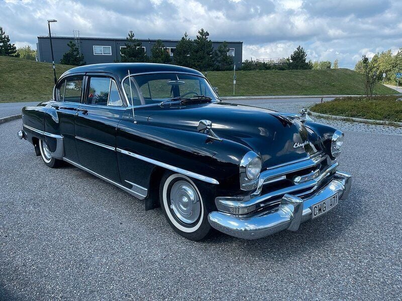 Svart Begagnad 1954 Chrysler Windsor Sedan | 175 000 kr - Bild 1/4