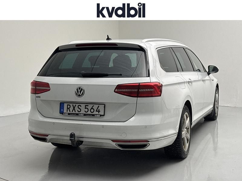Begagnad VW Passat GTE 2016 Vit Kombi