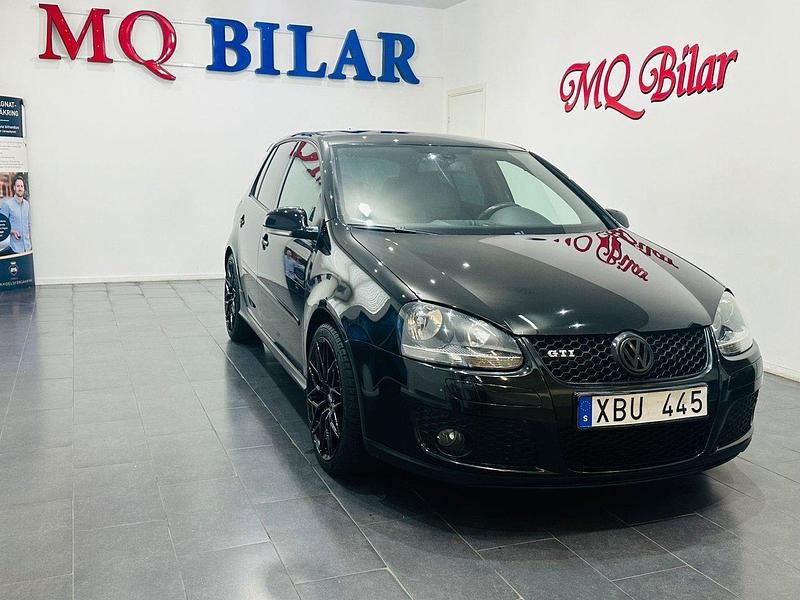 Svart Begagnad 2005 VW Golf V GTI Halvkombi | 59 900 kr (Lite dyr) - Bild 1/4
