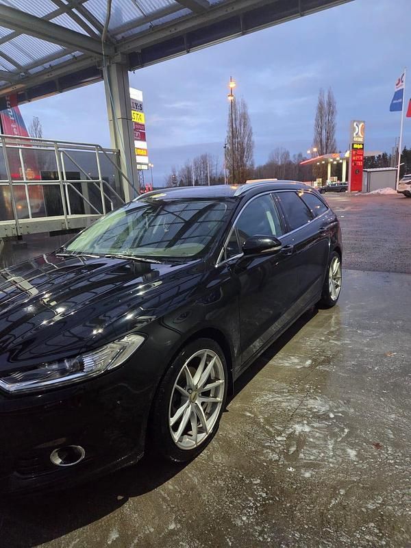 Begagnad 2016 Ford Mondeo Kombi | 120 000 kr (Marknadspris) - Bild 1/4