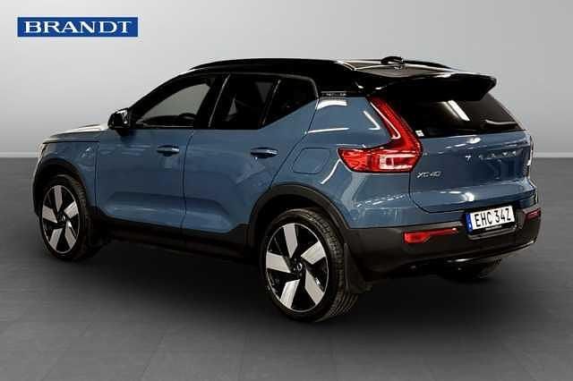 Begagnad Volvo XC40 299 kW (407 HK) 2023 Blå SUV