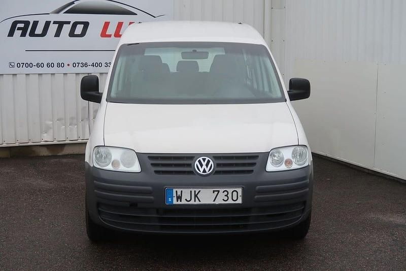 Begagnad VW Caddy 75 HK (55 kW) 2004 Vit Minibuss