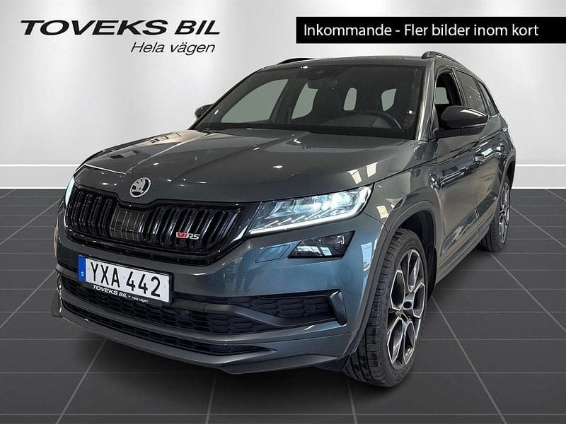 Grå (quartz grey metallic) Begagnad 2019 Skoda Kodiaq RS SUV | 369 900 kr (Bra pris) - Bild 1/4