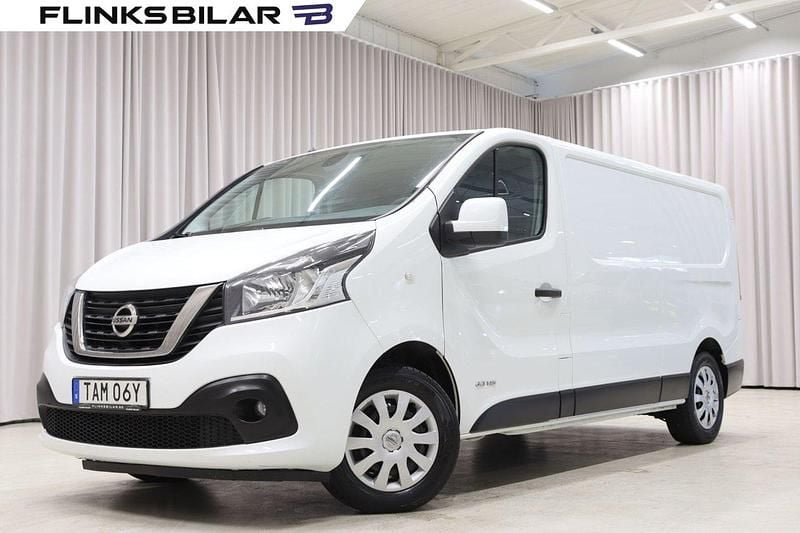 Vit Begagnad 2021 Nissan NV300 Van | 179 900 kr (Marknadspris) - Bild 1/4
