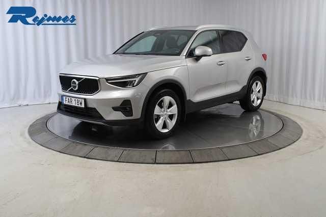 Begagnad 2024 Volvo XC40 SUV | 349 900 kr (Marknadspris) - Bild 1/4