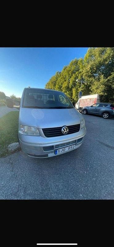 Vit Begagnad 2006 VW T5 Van | 46 000 kr (Superpris) - Bild 1/4